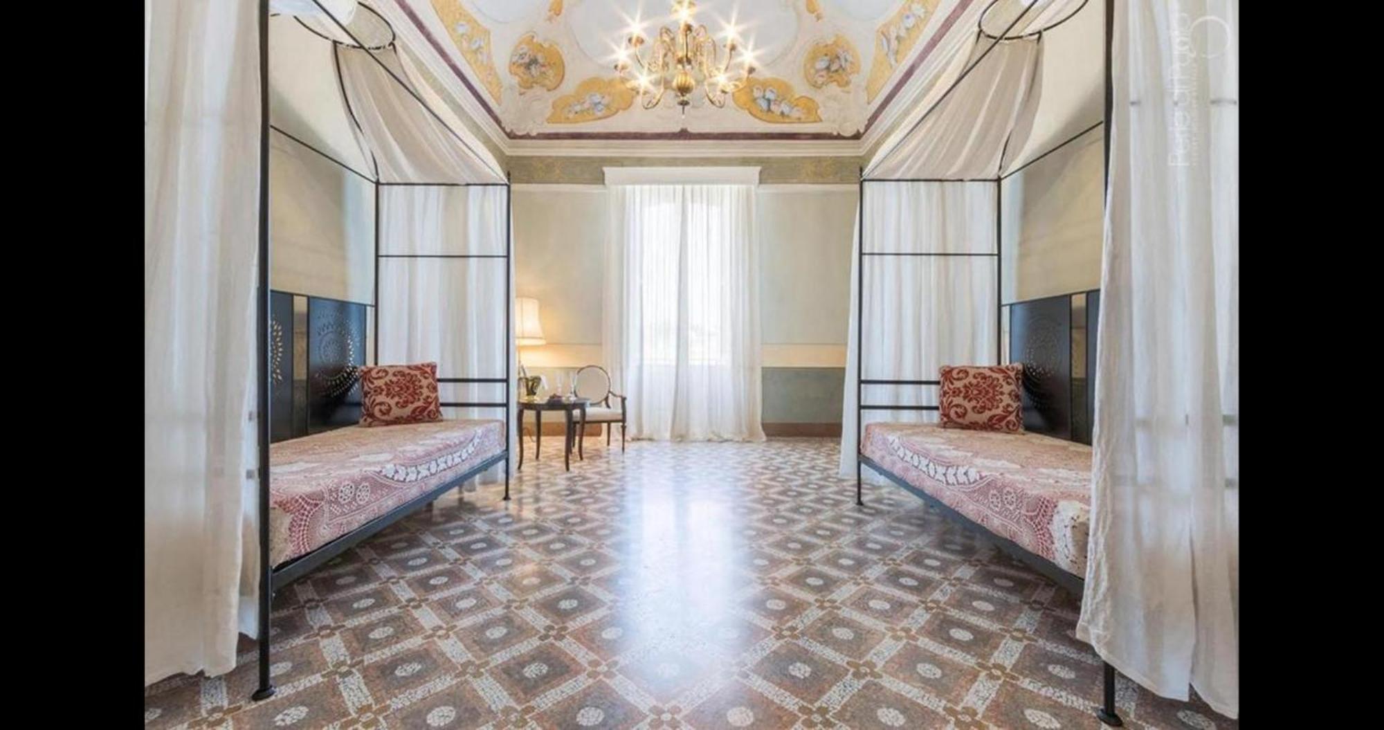 Bed and Breakfast Palazzo Fasti à Casarano Extérieur photo
