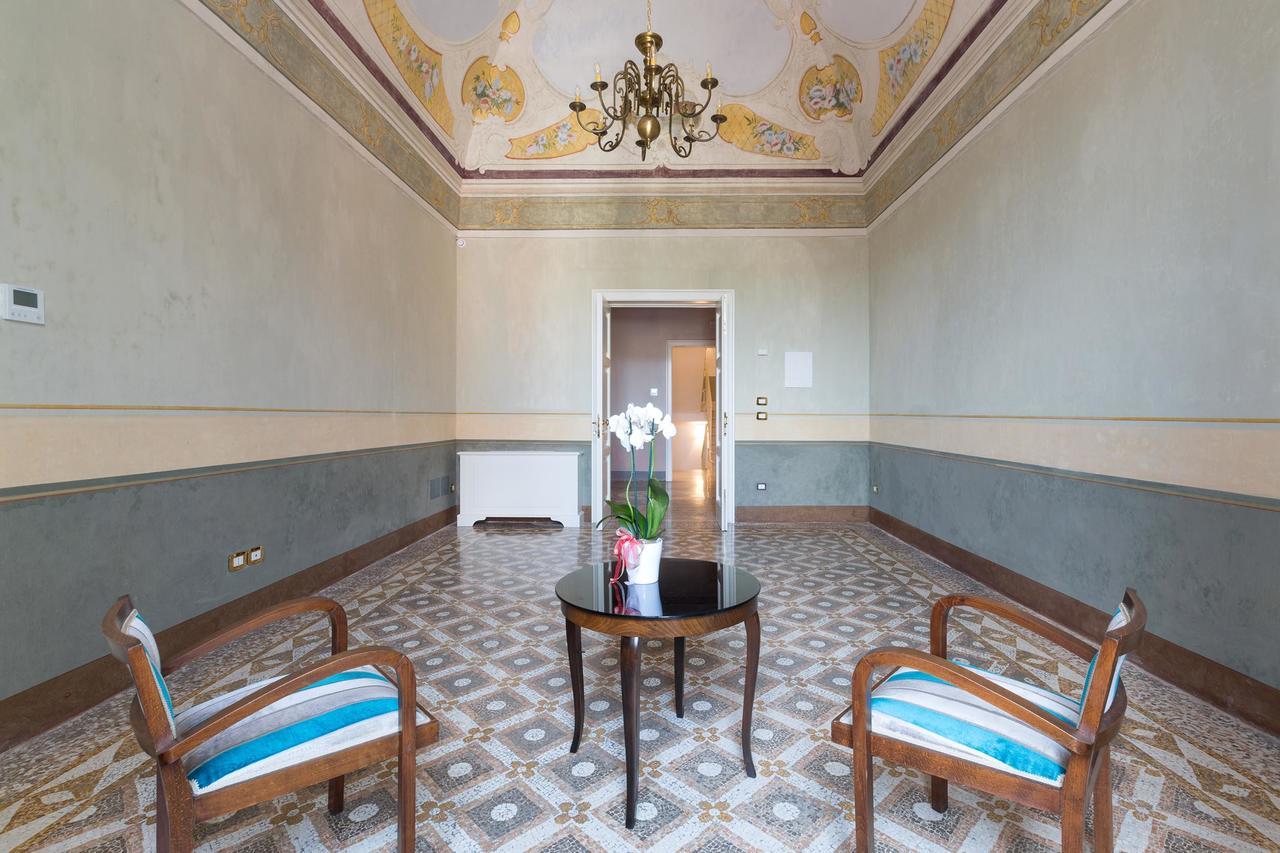 Bed and Breakfast Palazzo Fasti à Casarano Extérieur photo