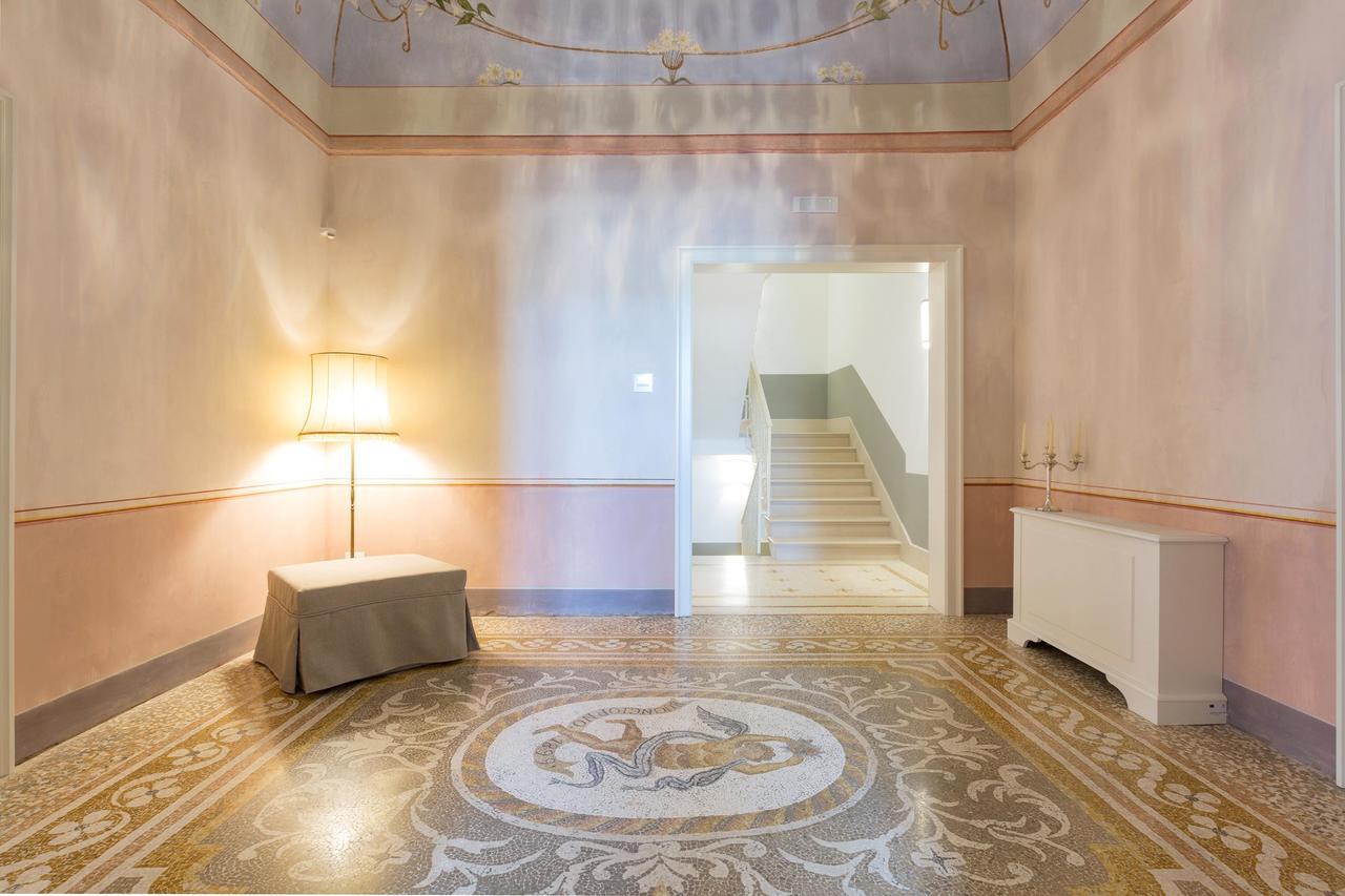 Bed and Breakfast Palazzo Fasti à Casarano Extérieur photo