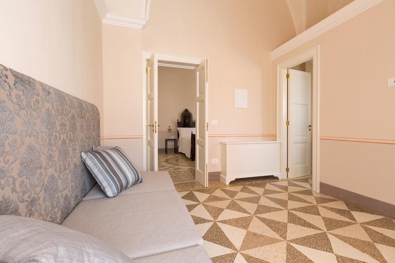 Bed and Breakfast Palazzo Fasti à Casarano Extérieur photo