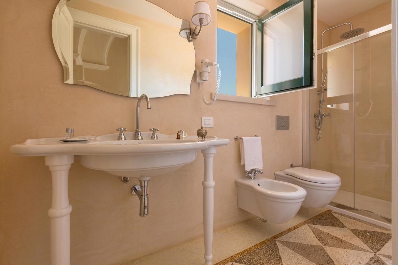 Bed and Breakfast Palazzo Fasti à Casarano Extérieur photo