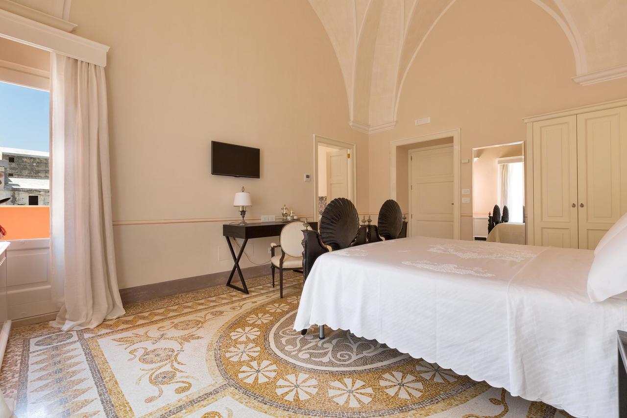 Bed and Breakfast Palazzo Fasti à Casarano Extérieur photo