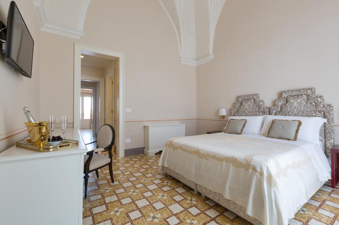 Bed and Breakfast Palazzo Fasti à Casarano Extérieur photo